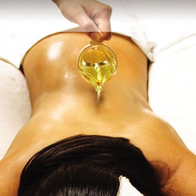 Relaxing (oil) massage (back, arms, legs, neck-collar zone and head) в Клубе Матэ